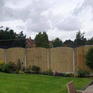 Feather edge arched fence panel